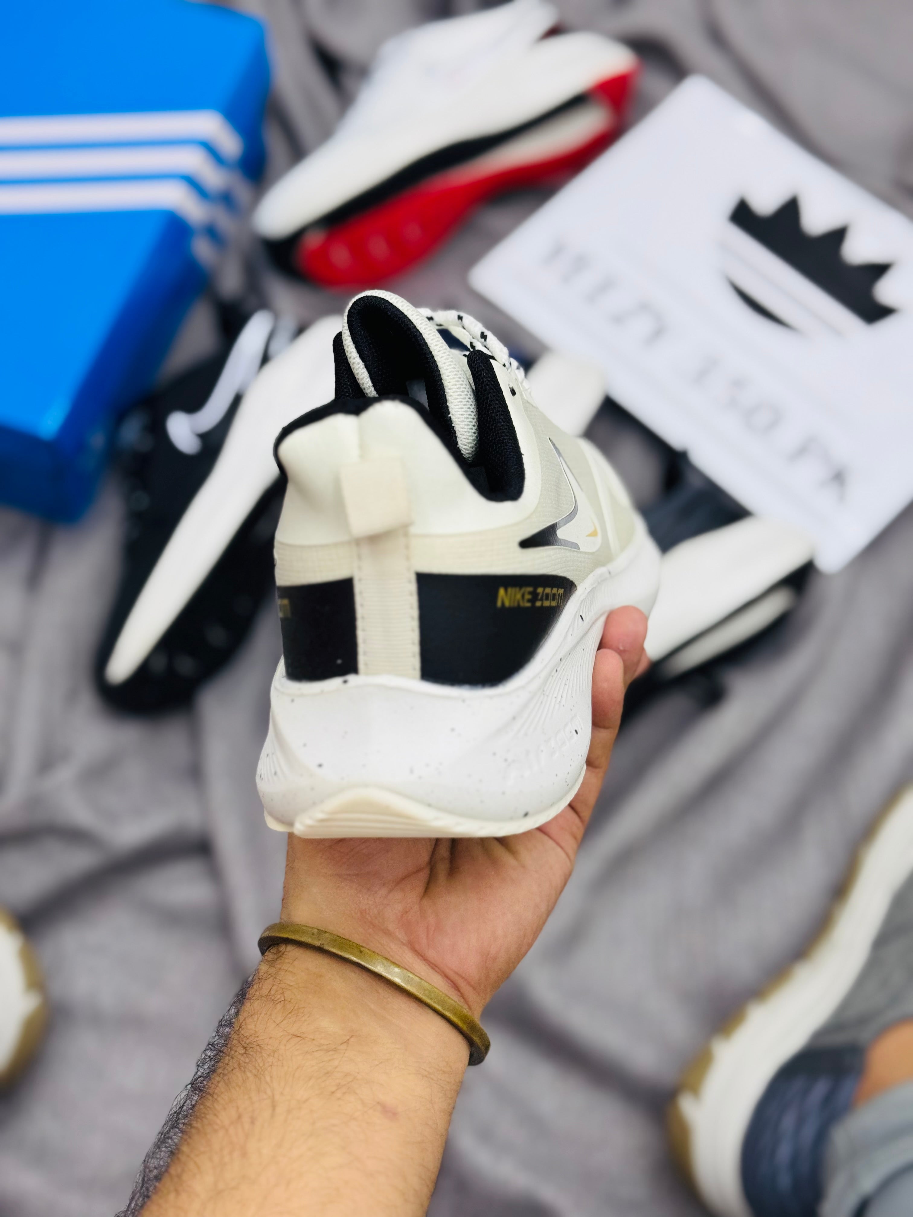 Nke air zoom shift 3 (beige)