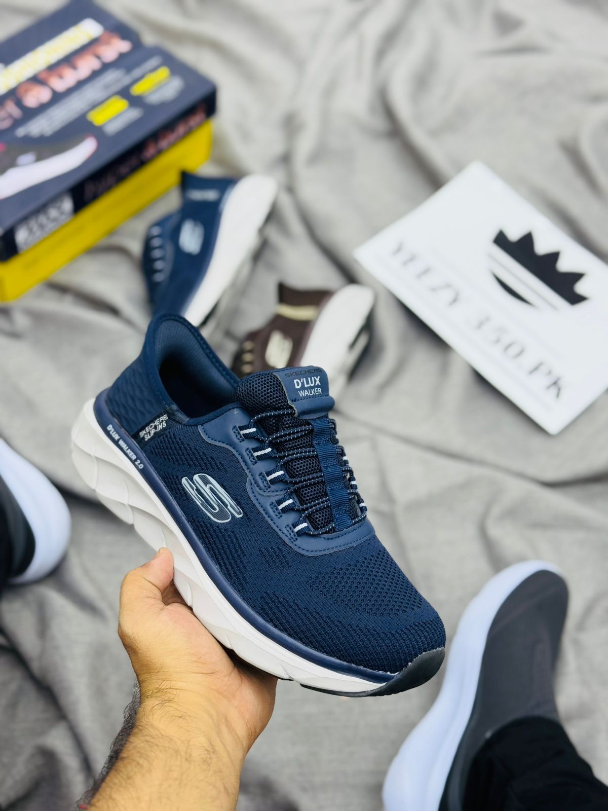 Skechars d’luxe walker 2.0 slip in medicate