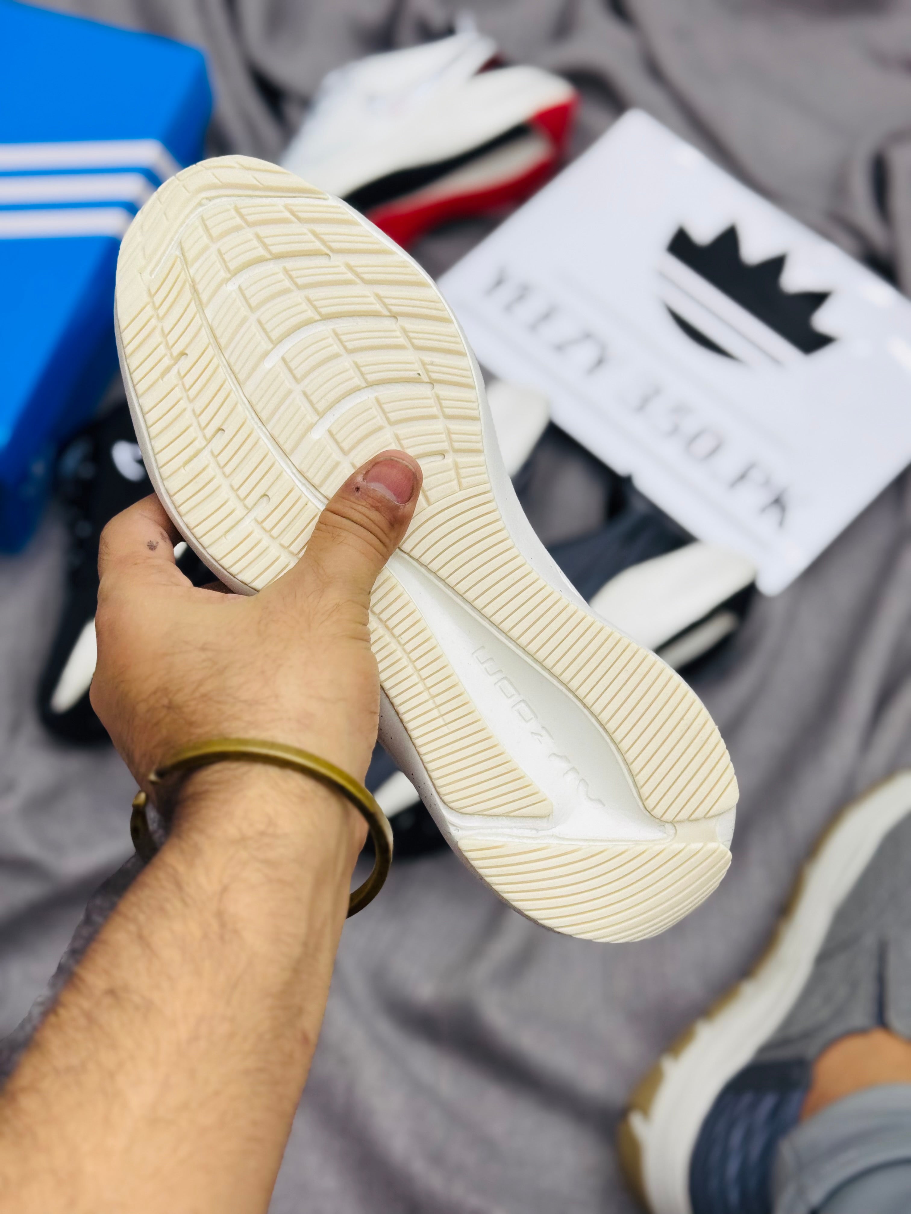 Nke air zoom shift 3 (beige)