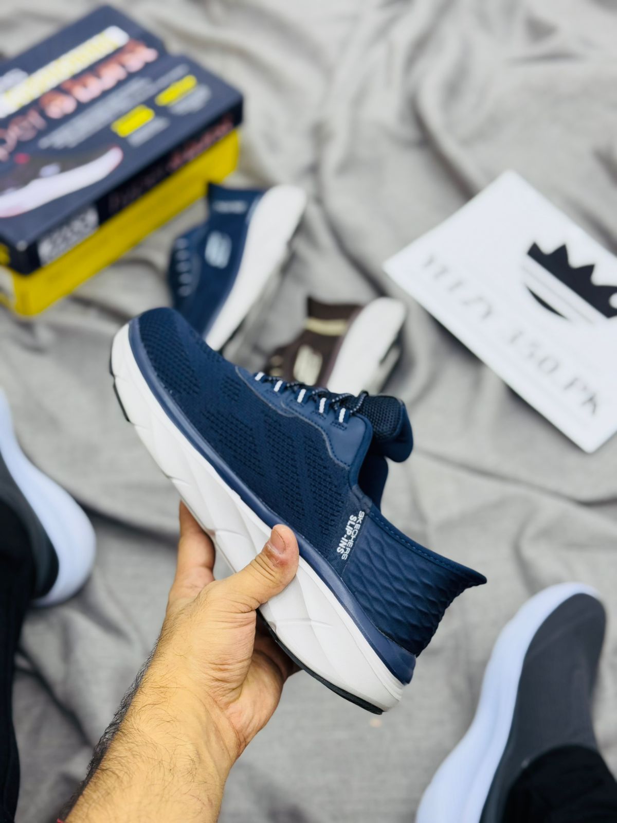 Skechars d’luxe walker 2.0 slip in medicate